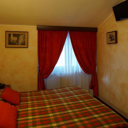 Hotel Al Caminetto Valtournenche Exterior photo