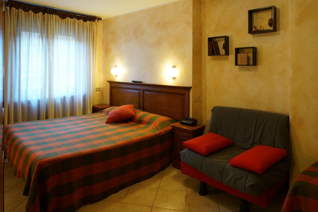 Hotel Al Caminetto Valtournenche Exterior photo